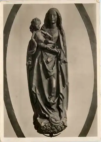 Würzburg - Doppelmadonna -658676