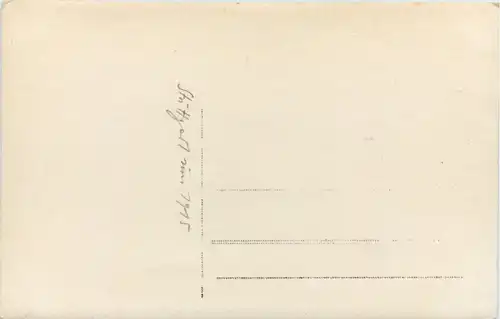 Soldat mit Kind -659216