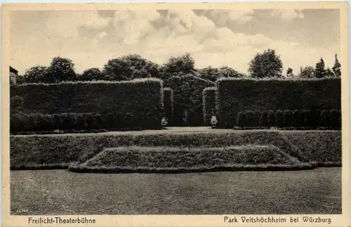 Park Veitshöchheim bei Würzburg - Freilicht-Theaterbühne -659472