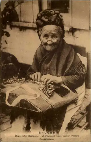 Bruges - Lace maker -660824
