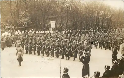 München Parademarsch -661298
