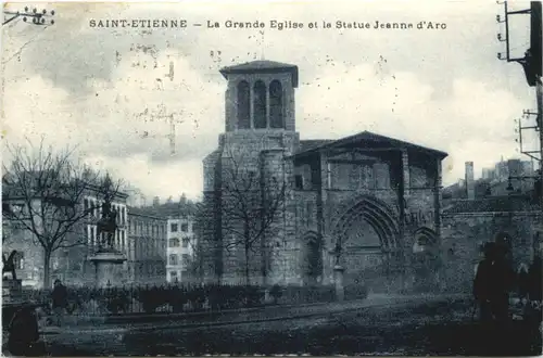 Saint-Ettiene, La Grande Eglise et la Statue Jeanne dÀrc -539268
