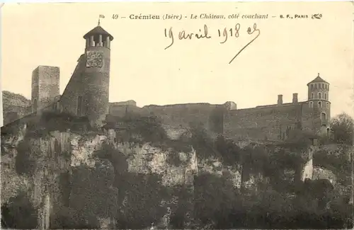 Cremieu, Le Chateau, cole couchant -539488