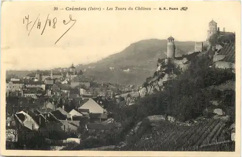 Cremieu, Les Tours du Chateau -539494