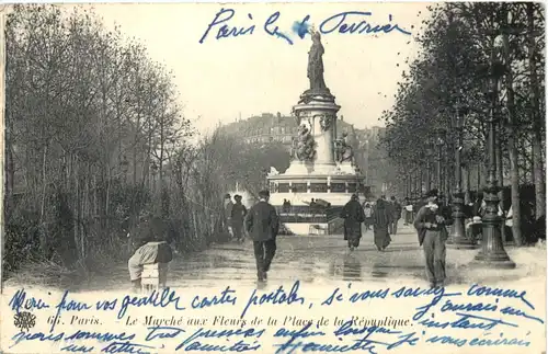 Paris, Le Marche aux Fleurs de la Place de la Repuplique -540092