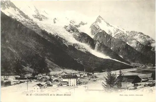 Chamonix, et le Mont-Blanc -540464