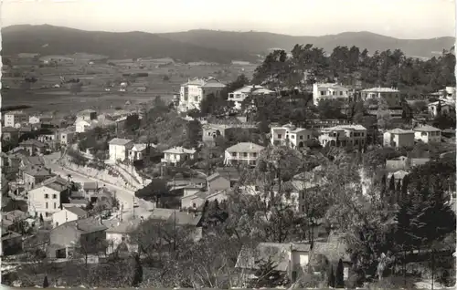 Le Lavandou, Les Villas dans la pinede -540302
