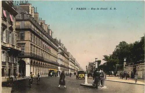 Paris, Rue de Rivoli -540144