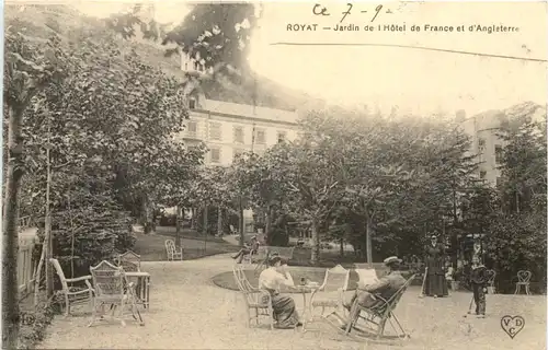 Royat, Jardin de l`Hotel de France et dÀngleterre -540766