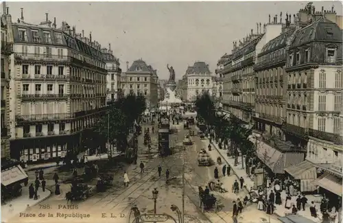 Paris, Place de la Republique -541278