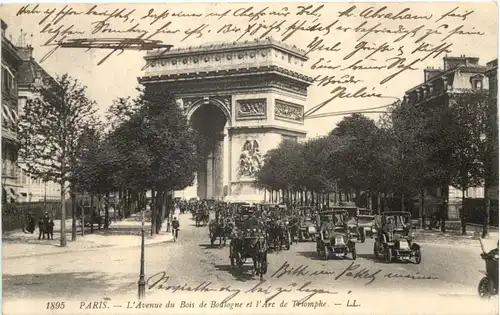 Paris, LÀvenue du Bois de Boulogne et lÀrc de Triumphe -541252