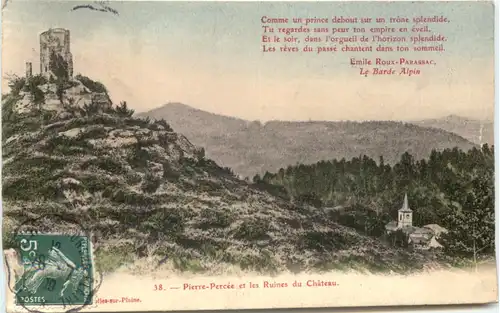 Pierre-Percee et les Ruines du Chateau -539758