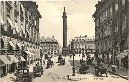 Paris, La Place Vendome -541302