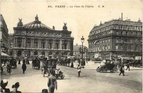Paris, La Place de lÒpera -541312