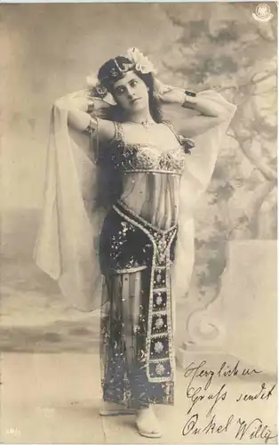 Frau - Reutlinger Paris -666746