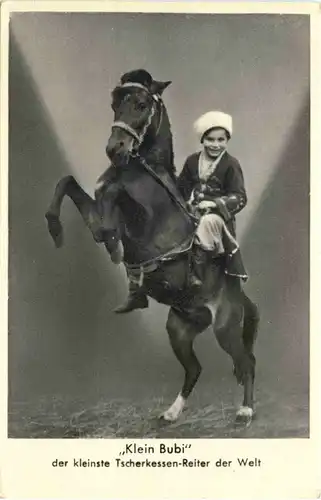 Klein Bubi - der kleinste Tscherkessen Reiter der Welt -668196