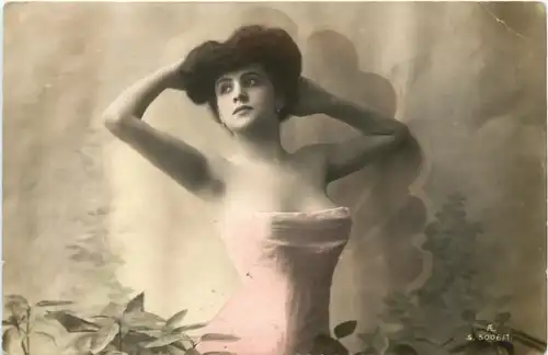 Frau gelaufen in Goldbach -668382