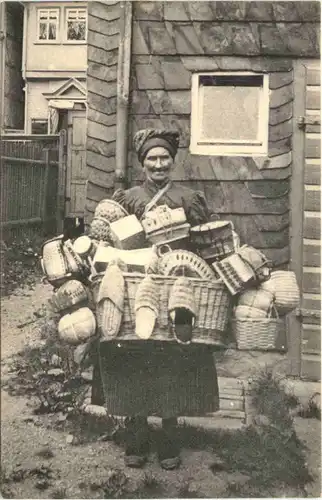 Korbfrau in Friedrichroda -668494