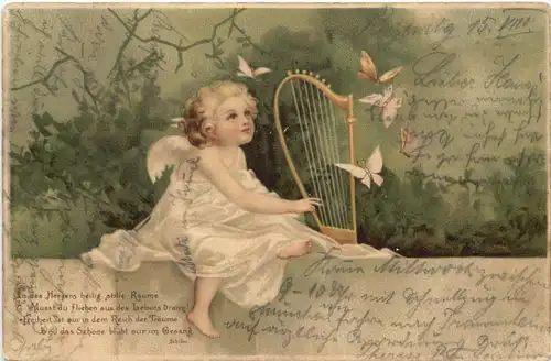 Kind mit Harfe gelaufen in Regensburg -668492