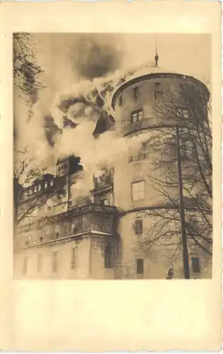 Stuttgart Brand Schloss -669466