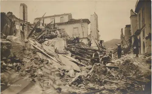 Messina dopo il terremoto del 1908 -669832