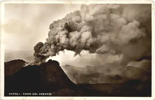 Napoli - Cono del Vesuvio -669880
