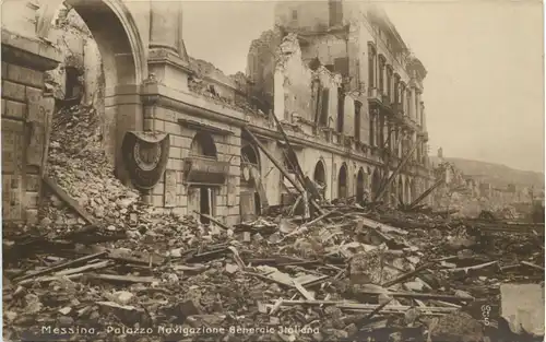 Messina dopo il terremoto del 1908 -669834