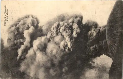 Napoli - Vesuvio Esplosione -669902