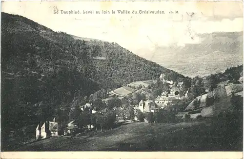 Dauphine, Laval au loin la Vallee du Gresivaudan -542528