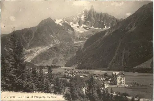 Lez Praz et lÀiguille du Dru -542444