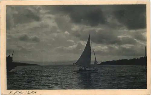 Starnberger See bei Starnberg, In flotter Fahrt -544412