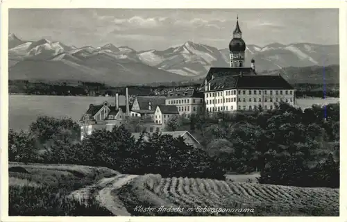 Andechs, Kloster, mit Gebirgspanorama -545408