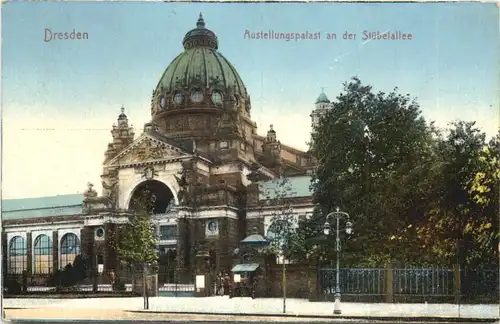 Dresden - Ausstellungspalast an der Stübelallee -671334