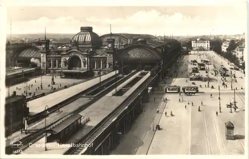 Dresden - Hauptbahnhof -671402