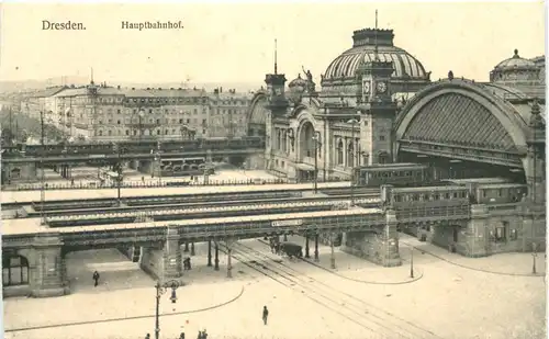 Dresden - Hauptbahnhof -671554