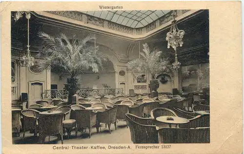 Dresden - Central Theater Kaffee -671938
