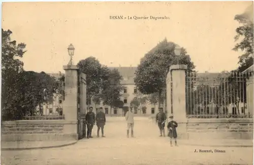 Dinan - Le Quartier Duguesclin -672420