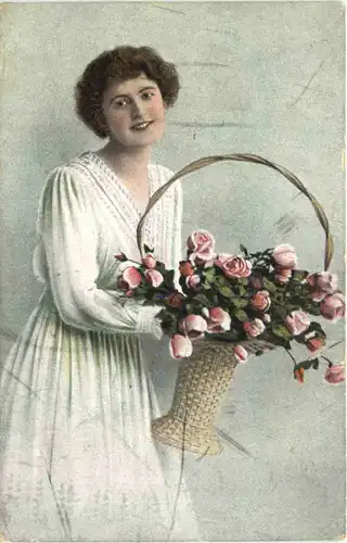 Frau mit Blumen - Feldpost -672922