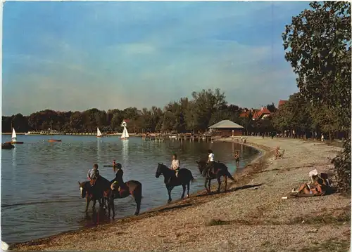 Herrsching am Ammersee, Strandleben in der Herrschinger Bucht -545804