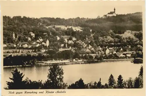 Herrsching am Ammersee, Blick gegen Herrsching und Kloster Andechs -546256