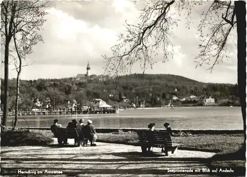 Herrsching am Ammersee, Seepromenade mit Blick auf Andechs -546248