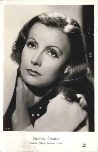 Greta Garbo -678438
