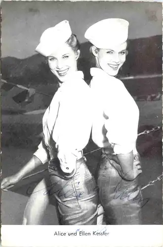Alice und Ellen Kessler mit Autogramm -678804