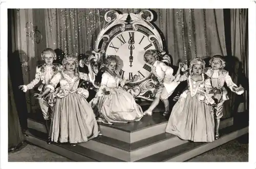 Liliputaner Stadt und Zirkus -678952