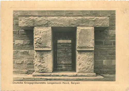 Langemark-Nord - Deutsche Kreigsgräberstätte -679928