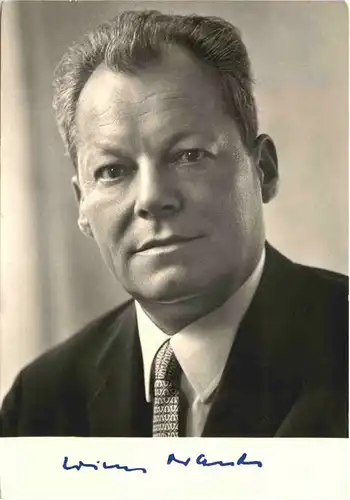 Willy Brandt mit Autogramm -680404