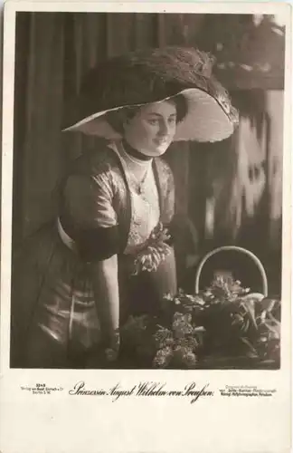 Prinzessin August Wilhelm von Preussen -680746