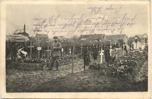 Bayr Res Inf. Regt 2 - Soldatengräber im Friedhofe - Feldpost -681254