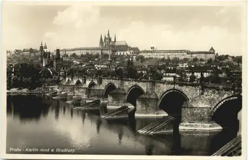 Prag - Karluv most a Hradcany -681276