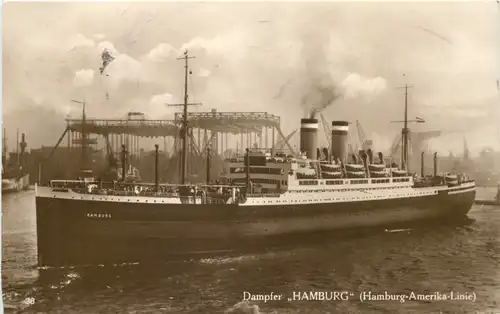 Dampfer Hamburg -681626